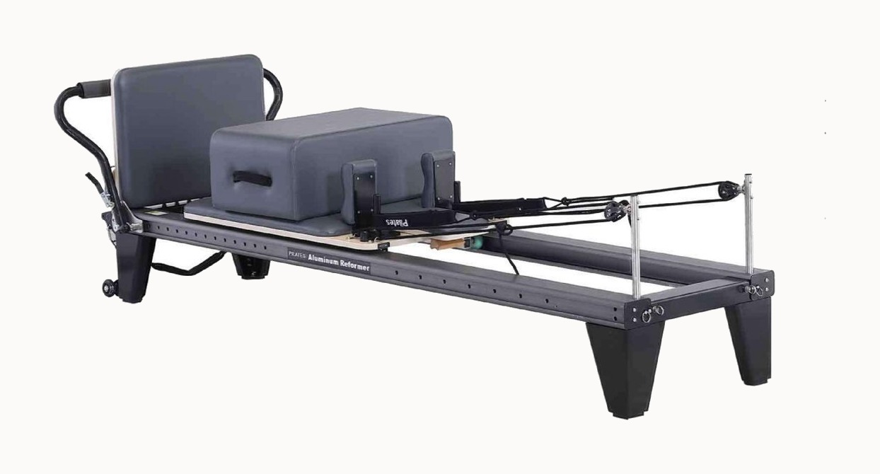 Core Bed Preta Full Track — Reformers
